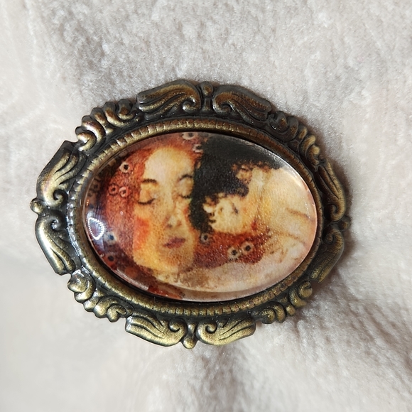 Hand Crafted Jewelry - NEW!  Glass cabochon brooch, Klimt mother and child. Handmade🙂